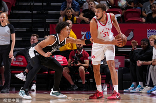 塞尔塔官方：拉杜、布莱恩、卡雷拉三人感染流感缺席训练（塞尔塔官宣：拉杜、布莱恩、卡雷拉因流感缺席训练）