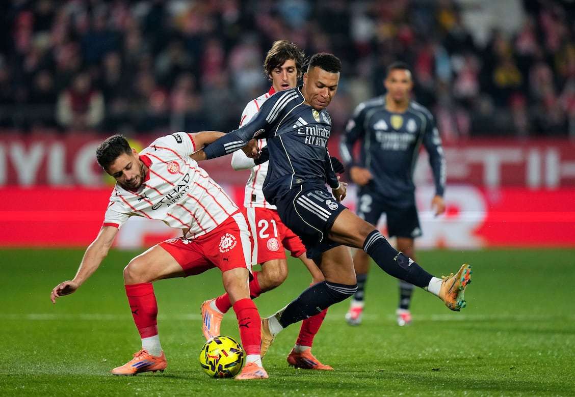 亚冠5轮1分！海港主帅赛后表演语言艺术：球迷打脸，蓉城再补一刀（亚冠5战仅1分！海港主帅赛后秀话术：球迷被打脸，蓉城再补一刀）