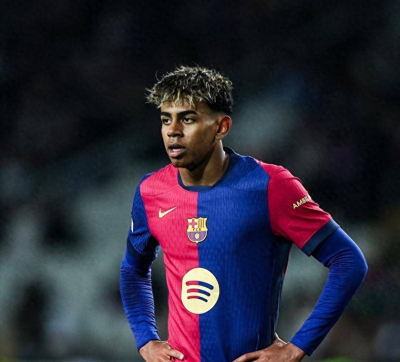 利雅得胜利vs费哈：C罗领衔，马内、菲利克斯、科曼首发（利雅得胜利战费哈：C罗挂帅，马内、菲利克斯、科曼先发）