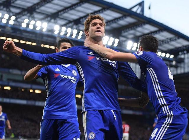 曼晚：曼联有信心在出售“弃将小队”前为引进谢什科提供资金（曼晚：曼联相信无需等卖“弃将小队”也能为引进谢什科筹措资金）