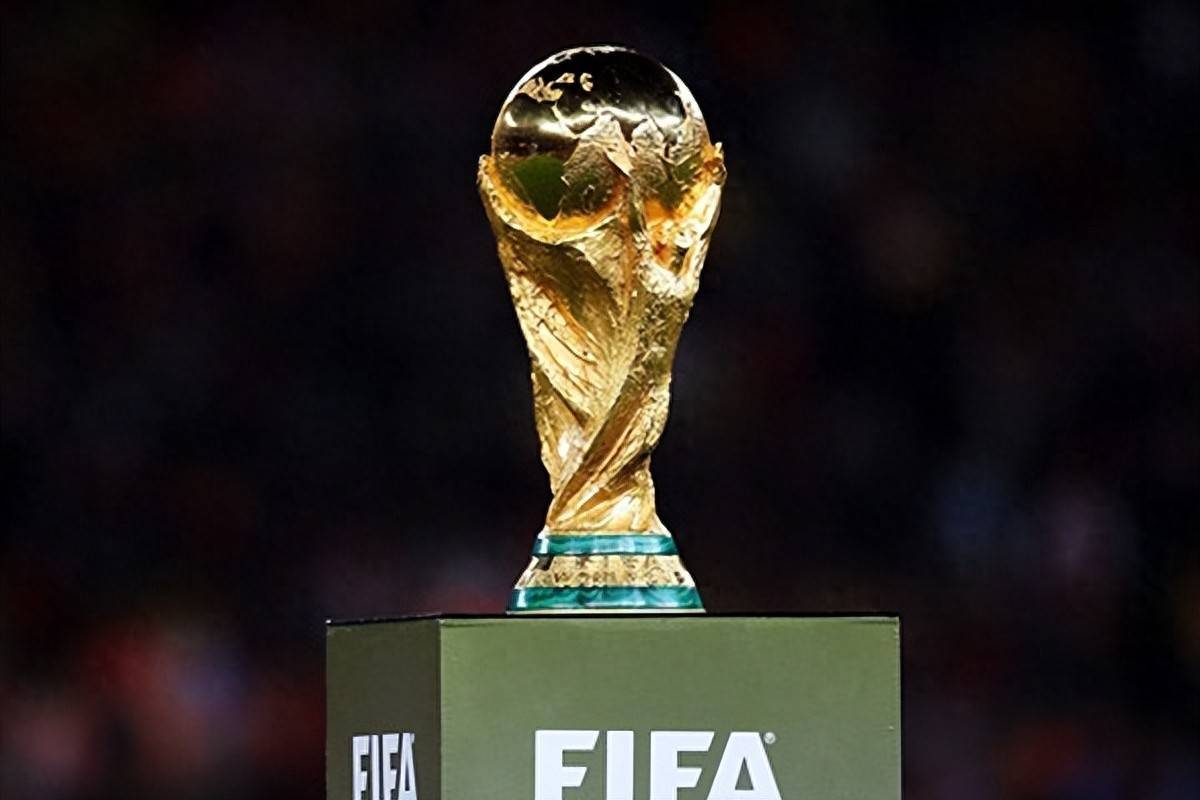 杜兰特谈弗拉格：他已经开窍了，我太喜欢他的比赛风格了（杜兰特夸弗拉格：他已觉醒，我非常欣赏他的打法）