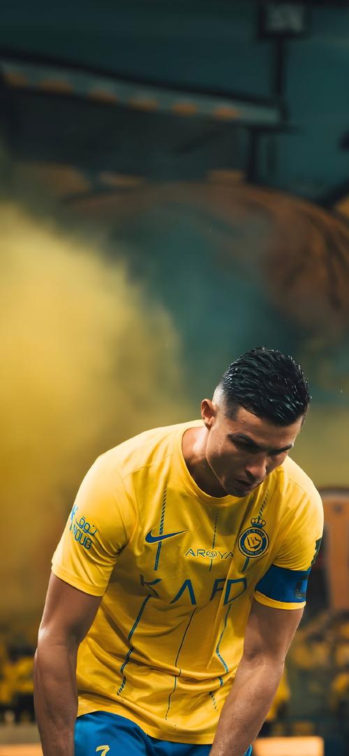 传帮带也挺好！萨拉赫向斯洛特“服软”，重新回归VS布莱顿阵容（萨拉赫与斯洛特达成默契，重回战布莱顿阵容）